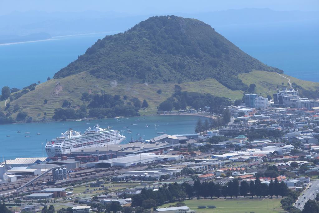 Pavilion Beachfront Alojamiento Mount Maunganui Exterior foto