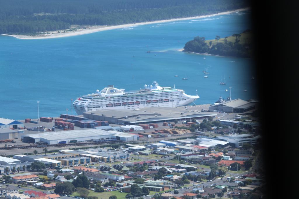 Pavilion Beachfront Alojamiento Mount Maunganui Exterior foto