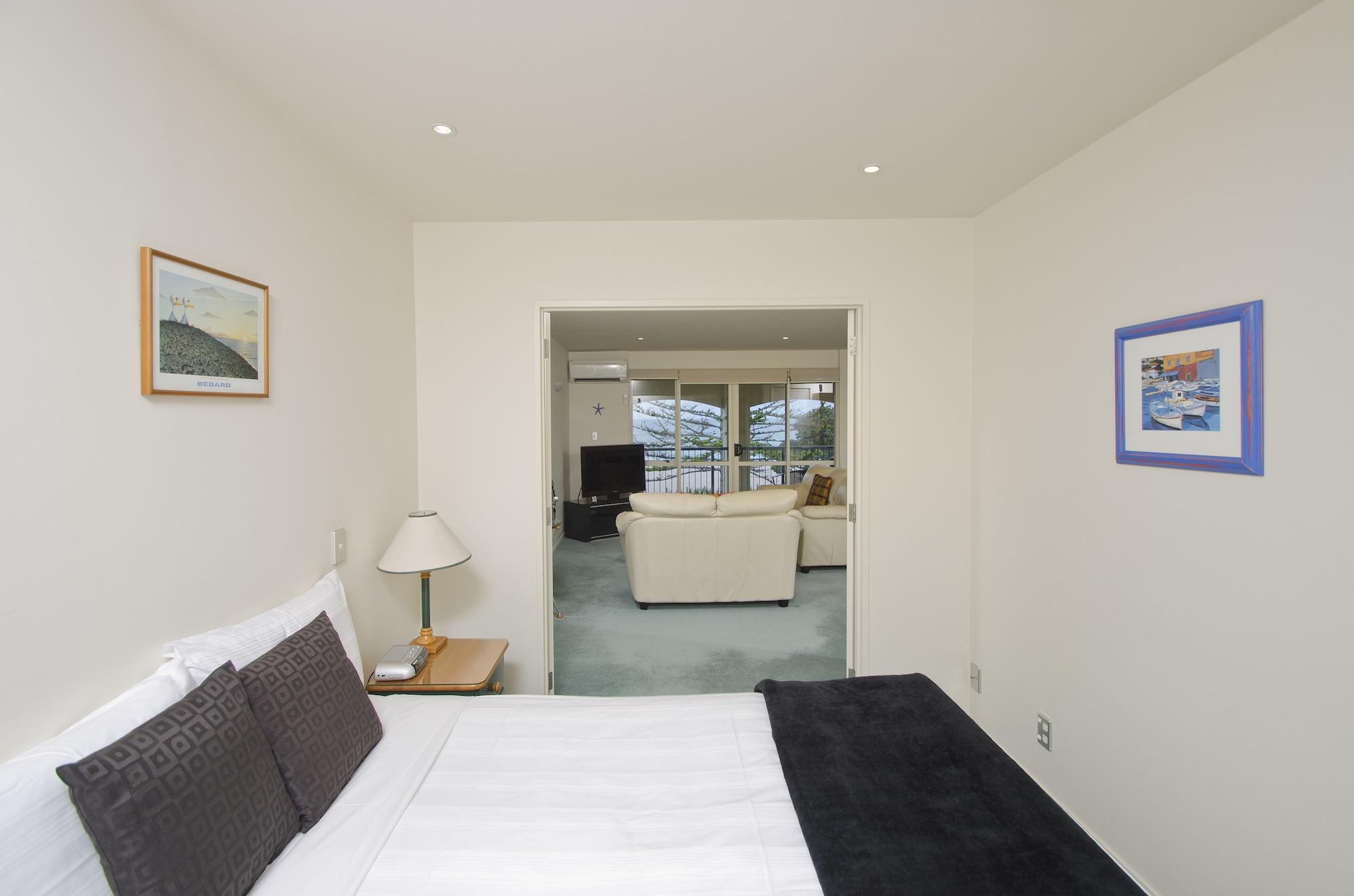 Pavilion Beachfront Alojamiento Mount Maunganui Exterior foto