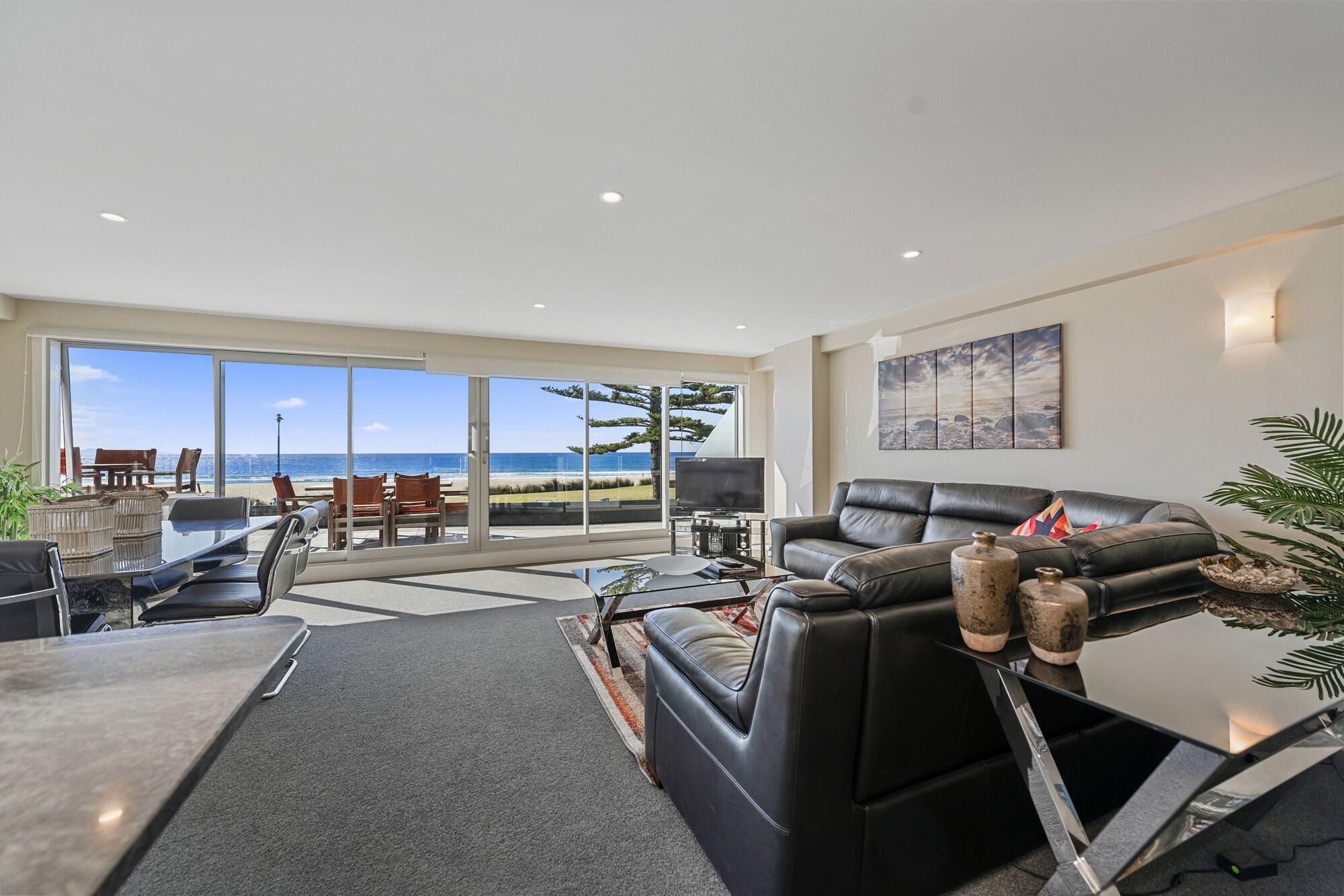 Pavilion Beachfront Alojamiento Mount Maunganui Exterior foto